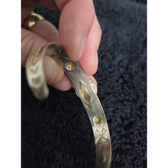 Vtg Niagara Falls Souvenir Cuff Bracelet Hand Stamped Enamel Badge Native Style - Picture 6 of 13